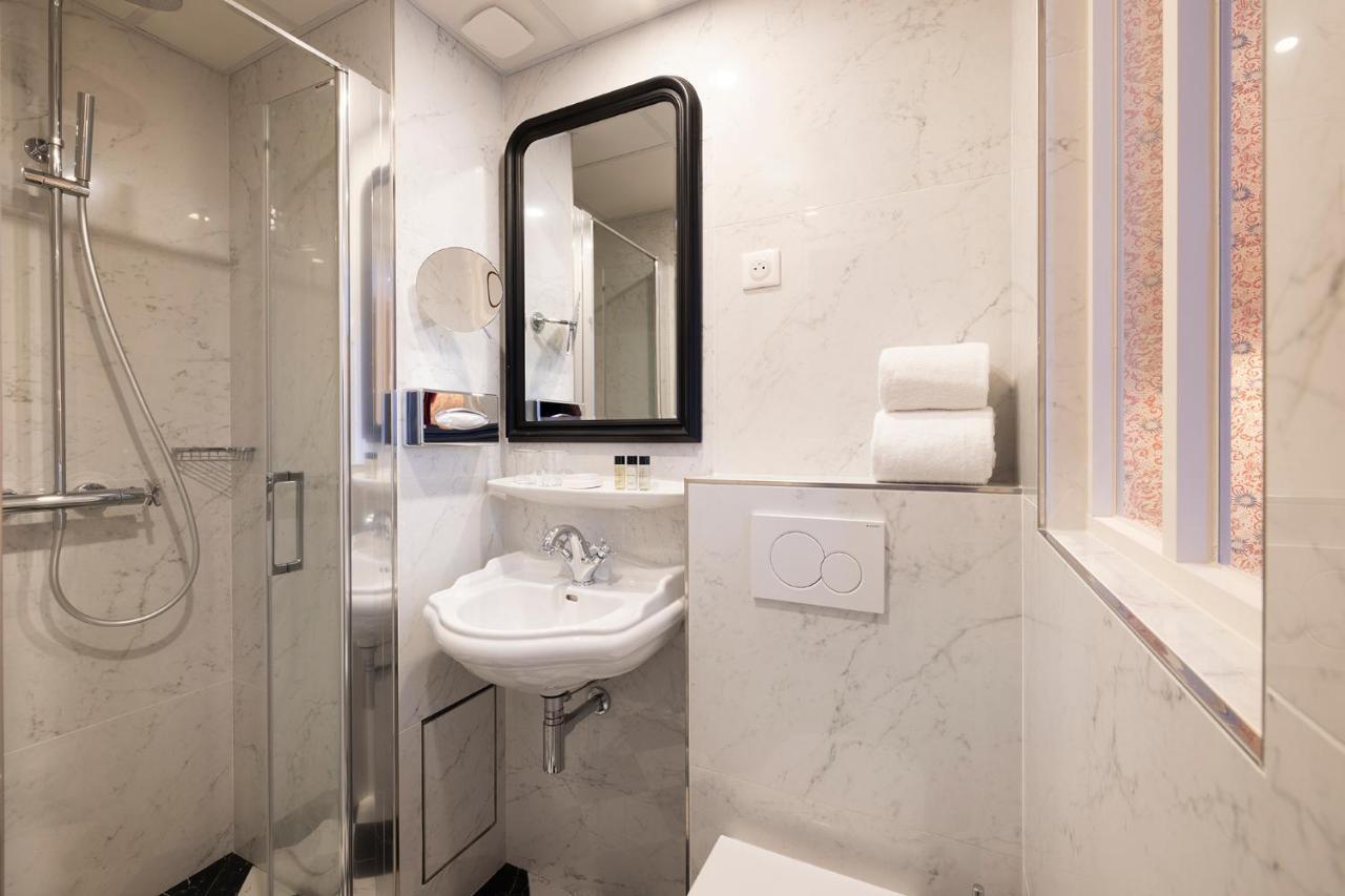 Hotel Du Champ De Mars Paris Eksteriør billede